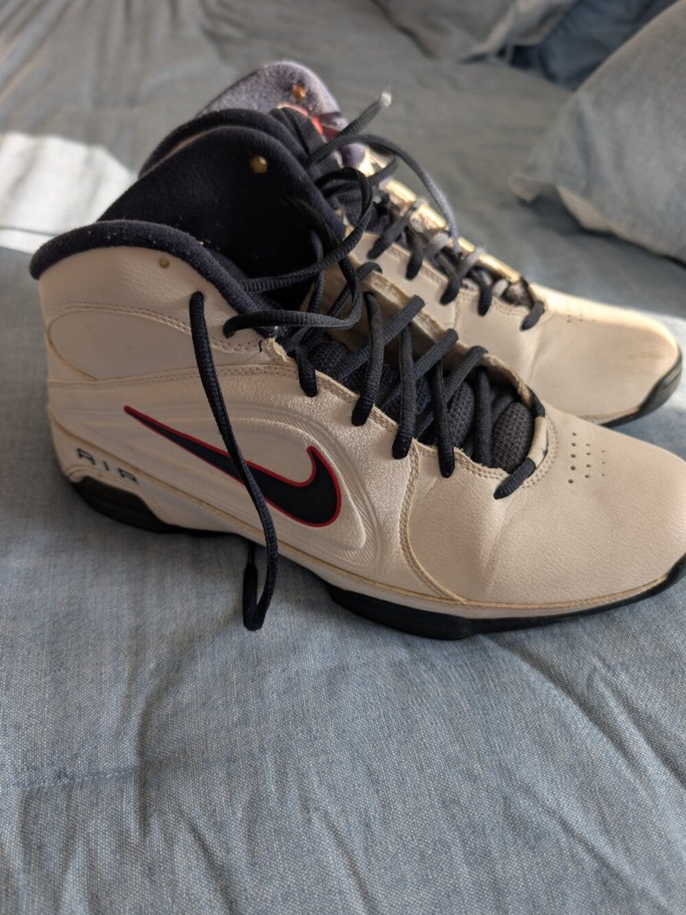 Nike Air Visi Pro 3 Men's Basketball Sneakers - Size 10.5